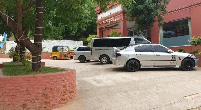 Law Ka Thit Sar Ξενοδοχείο New Bagan Εξωτερικό φωτογραφία